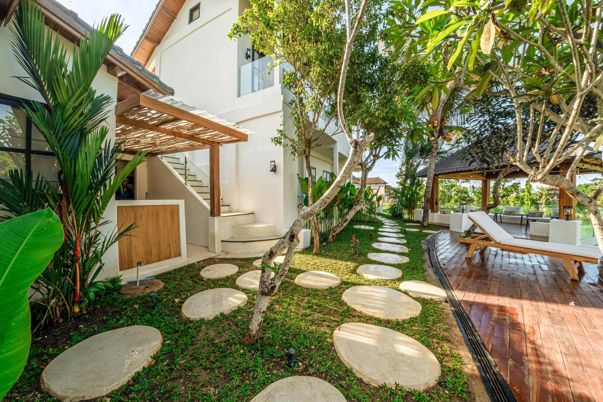 Sarang Apartments By Evdekimi Ubud Exteriér fotografie